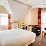 Centre Hotel