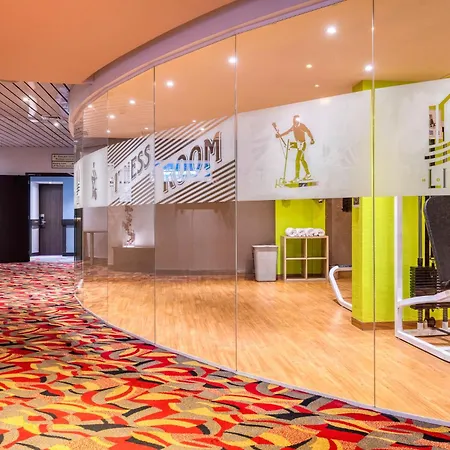 فندق Centre 3*