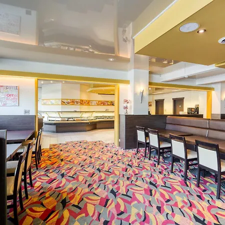 فندق Centre مونس