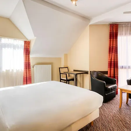 Centre Hotel